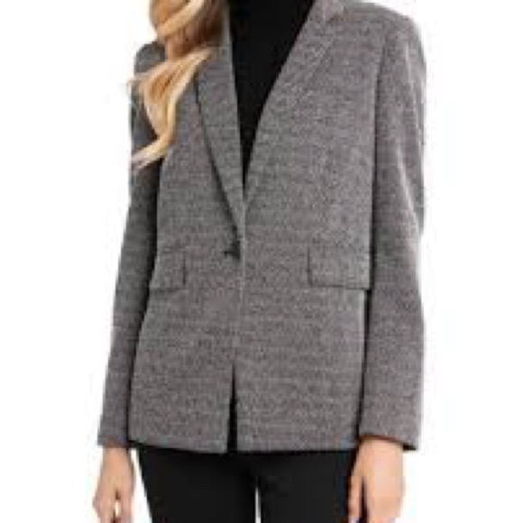 Bundle of TWO Designer Blazers - Picture 14 of 16